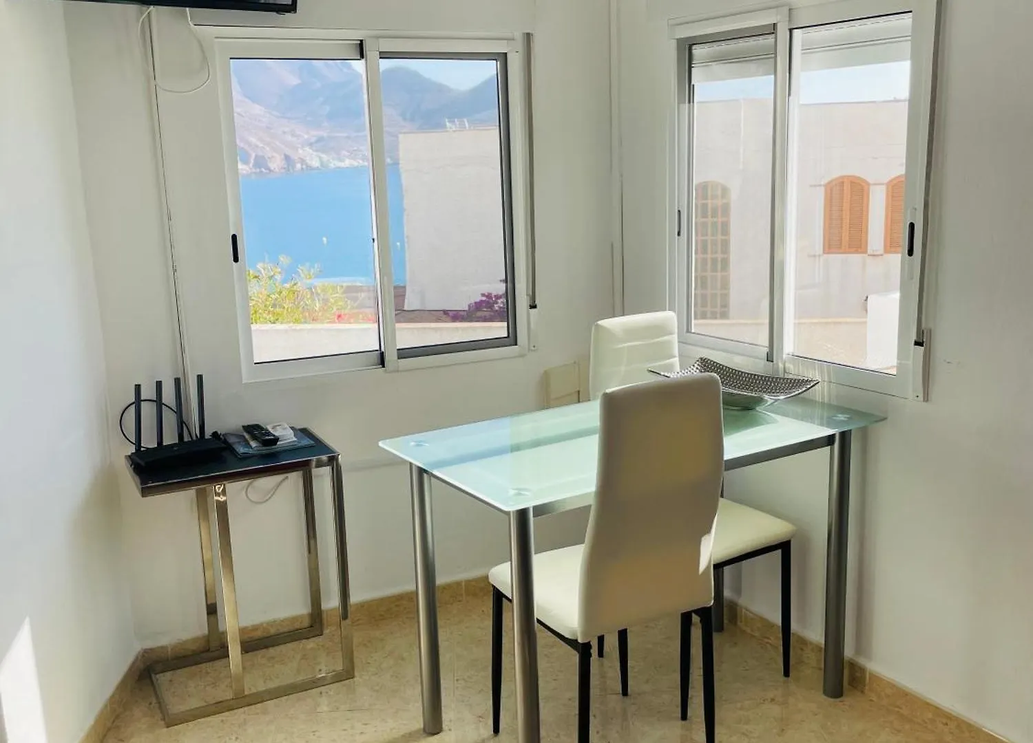 Appartement Apartamentos Dulcemar Frente Al Mar Con Zona Spa San José Espagne